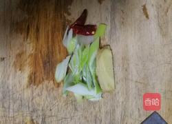 豆芽炒肉丝的做法图解3