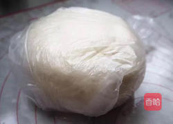 美味葱油饼的做法图解1