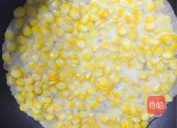 水晶玉米烙的做法图解3