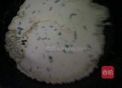 香葱鸡蛋饼的做法图解5