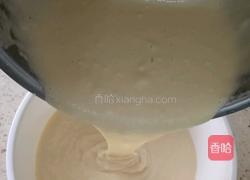 奶香玉米发糕的做法图解2