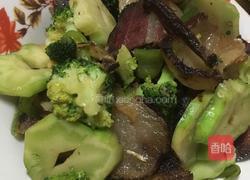腊肉炒西兰花的做法图解6