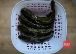 嘎鱼炖豆腐的做法图解1