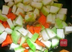 虾皮炒甜瓠子的做法图解3