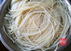 清凉冷面的做法图解1
