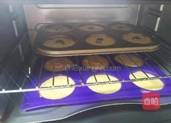 巧克力甜甜圈的做法图解7