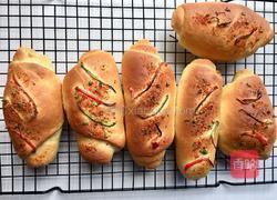 葱香辣味面包卷的做法图解13