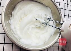 原味蛋糕卷的做法图解3