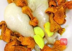 巴西菇鸡腿汤（姬松茸鸡腿汤）的做法图解4