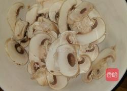 奶油浓汤的做法图解1