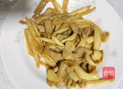 海鲜菇炒肉的做法图解10