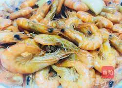 Illustration of how to make fresh shrimps and braised zucchini 8