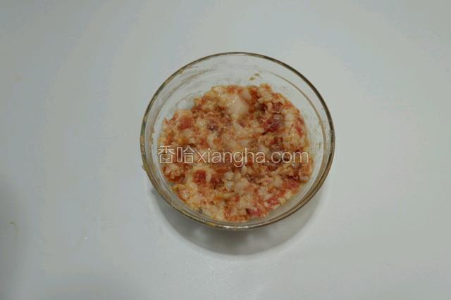 拌匀后腌制10分钟