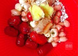 薏米花生炖鸡(美容养颜汤)的做法图解4