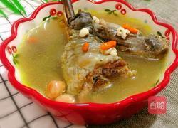 薏米花生炖鸡(美容养颜汤)的做法图解1