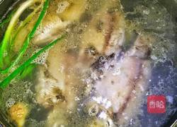 萝卜丝鲫鱼汤的做法图解5