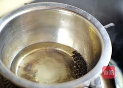 家常快手的 花椒油拌面的做法图解2