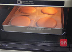 颜值爆棚的草莓蛋糕的做法图解8