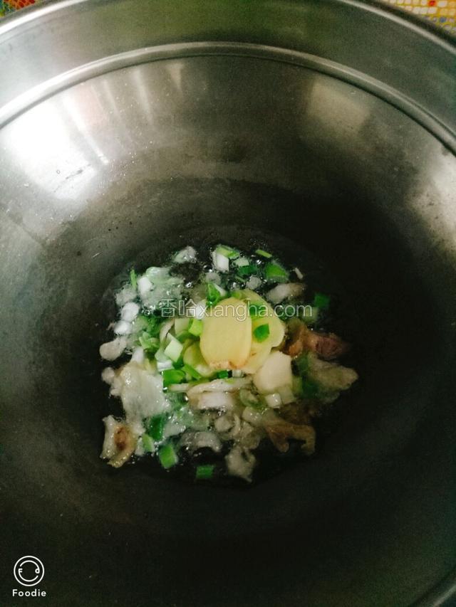 放葱姜蒜，