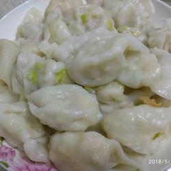 西葫芦鸡蛋饺子的做法[图]