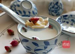 玫瑰牛奶炖花胶的做法图解8