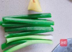 沙蛤海鲜汤的做法图解3