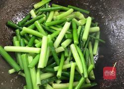 蒜苔炒猪肝的做法图解9