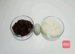 鸭蛋双米饭团的做法图解1