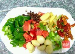 香辣田螺的做法图解1