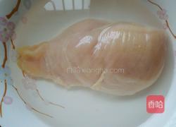 凉拌鸡丝的做法图解1