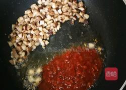 (香菇肉卤)炸酱面 的做法图解6
