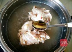 白萝卜炖大骨的做法图解5