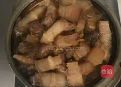 Illustration of how to make braised pork 3