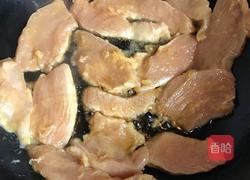 橄榄油香煎橙汁黑胡椒鸡胸肉的做法图解6