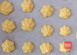 宝宝蛋黄饼干的做法图解7