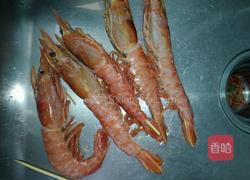 茄汁棒棒虾的做法图解1