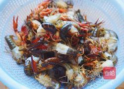 五香小龙虾(低油版)的做法图解1