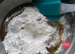 莲蓉蛋黄酥的做法图解3