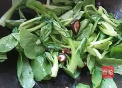 香菇虾米青菜的做法图解6
