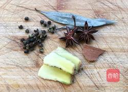 凉拌鸡爪的做法图解2