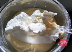 八寸心型戚风蛋糕的做法图解12