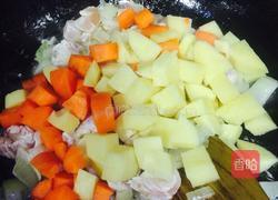 咖喱土豆鸡肉的做法图解4