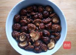 香菇烧鸡块的做法图解5