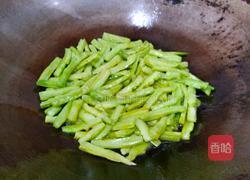 干煸苦瓜的做法图解13