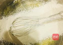 樱桃彩绘蛋糕卷的做法图解5