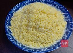 珍珠米炒饭的做法图解1