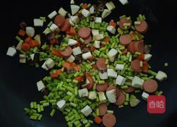 珍珠米炒饭的做法图解3