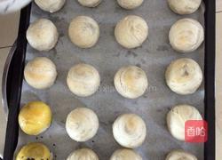 蛋黄酥的做法图解9