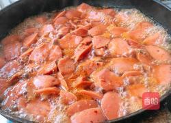 土豆炖肠的做法图解2