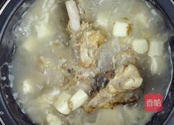 电饭煲猪骨养生汤的做法图解5